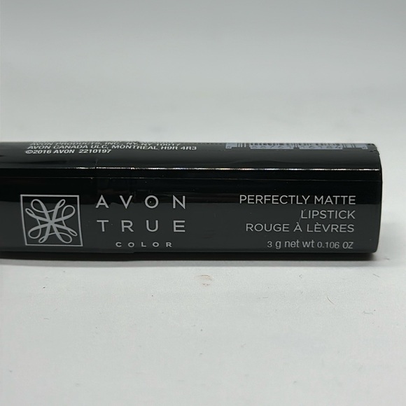 Avon True Color Perfectly Matte Lipstick Rouge A Levres - Picture 1 of 2